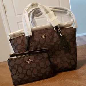 Coach Bags - Black coach mini Coach Bags - Black coach mini